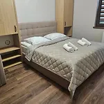 Veronika Domik Apartment *